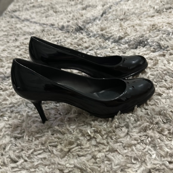 Stuart Weitzman Patent Leather Pumps Heel Shoes Black around Toe 8.5 N - Picture 1 of 7